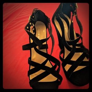 Black Strappy Wedges Size 8.5
